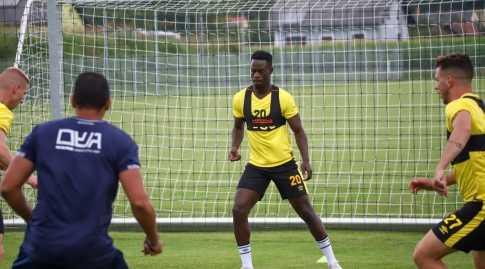 Betar held its first training camp, Edwin Gyasi joined