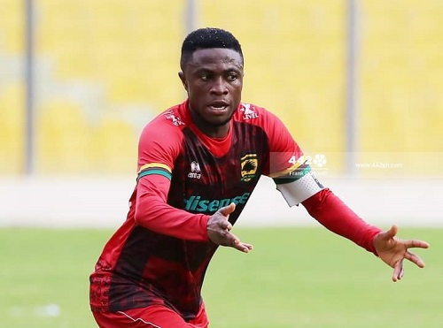 Emmanuel Gyamfi available for Asante Kotoko crucial tie with Bechem United
