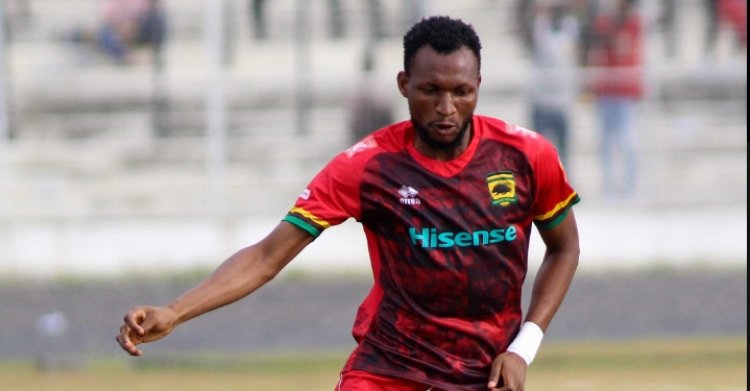 Latif Anabila wants contract with Asante Kotoko terminated