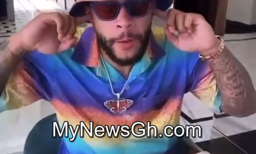 Barcelona star, Memphis Depay jams to Ghana’s Broni song
