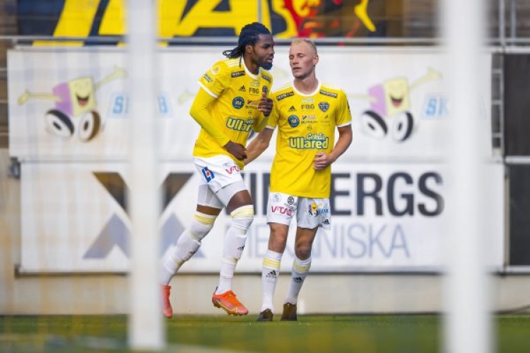 Ghanaian attacker Kwame Kizito scores to earn draw for Falkenbergs FF in game against Norrby