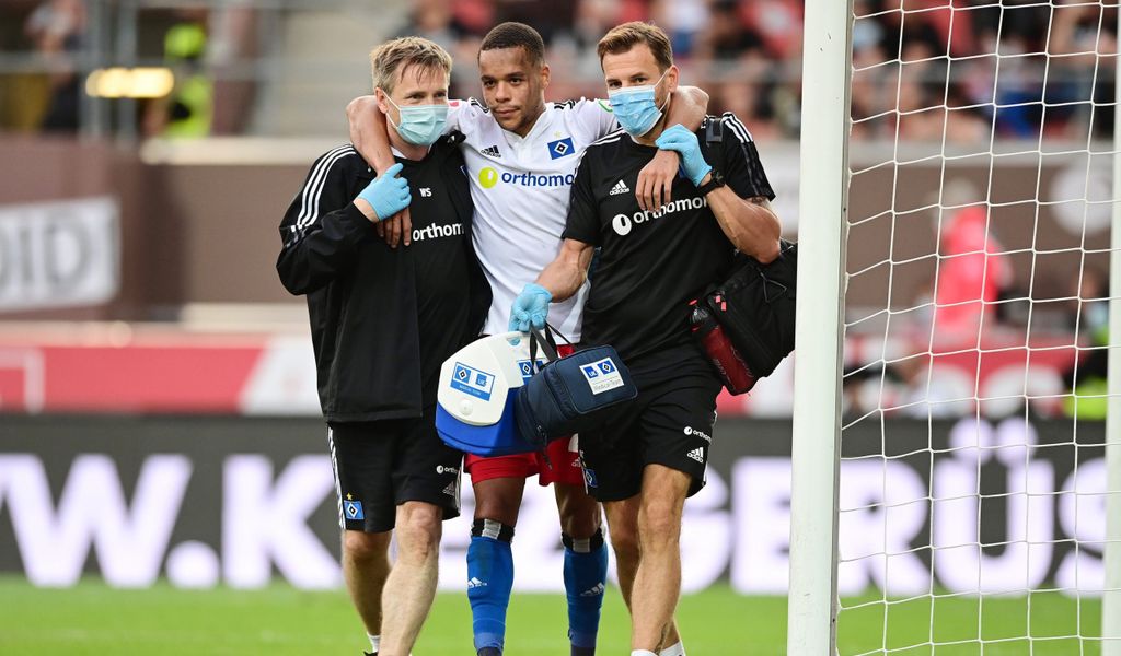 Hamburg SV manager Tim Walter provides update on injured Ghanaian defender Jan Gyamerah
