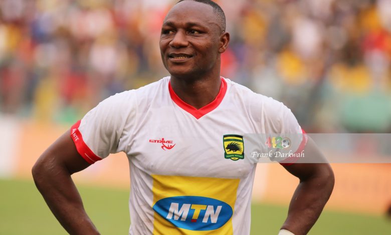 'Run away' Wahab Adams to face the wrath of Asante Kotoko over alleged unauthorised dealing with a football club
