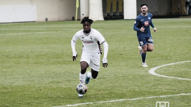 Unionistas de Salamanca sign midfielder Abdul Awudu