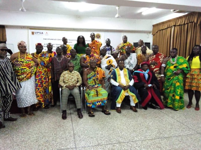 "Be neutral and choose the path to peace"