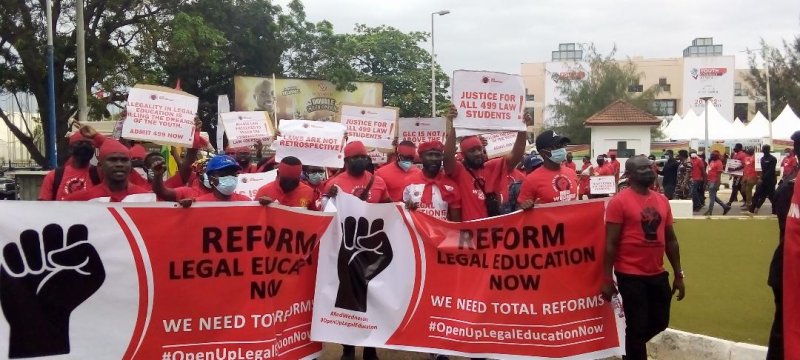 Constitute commission to reform legal education