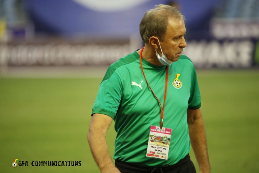 Ghana coach Milovan replies South Africa's Broos on fight to death comment