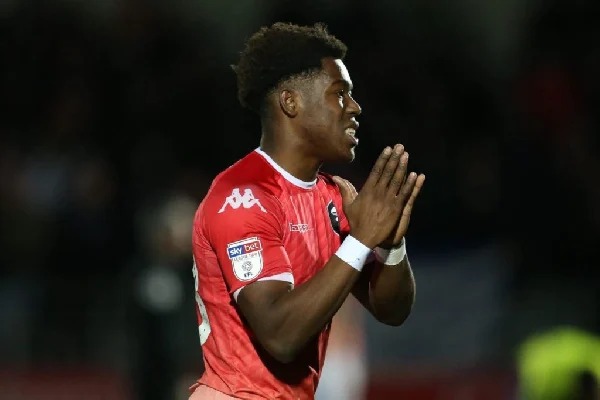Ghanaian attacker Thomas-Asante sent off after scoring for Salford in win against Colchester
