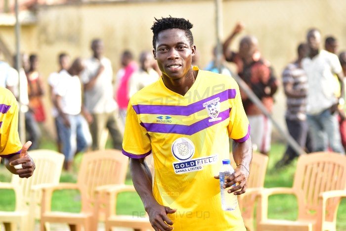 Kumasi Asante Kotoko sign midfielder Justice Blay - Report