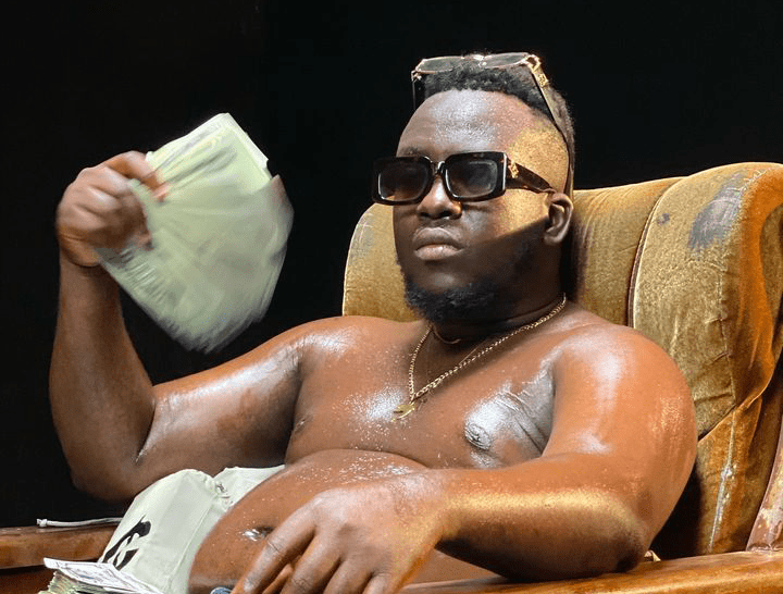 My big stomach inspired 'Fill The Belly' comedy skits