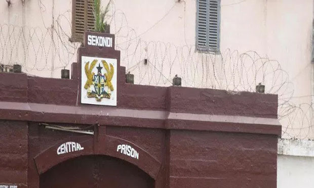 Sekondi Central Prisons begs for toilet facility