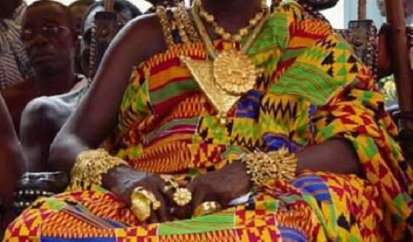 Paramount chief urges youth to use non-violent means in addressing their grievances – Skyy Power FM