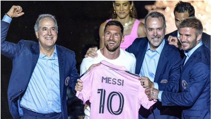 20,000 crowd defies heavy downpour to welcome Messi to Inter Miami