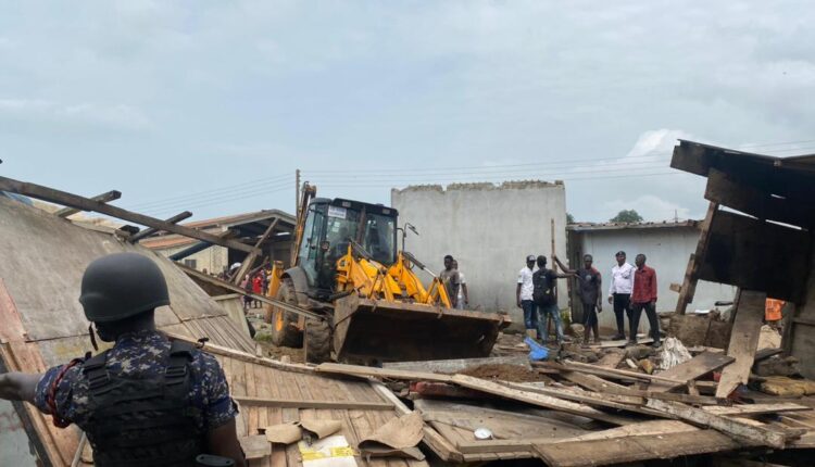 STMA demolishes unauthorised structures in New Takoradi – Skyy Power FM