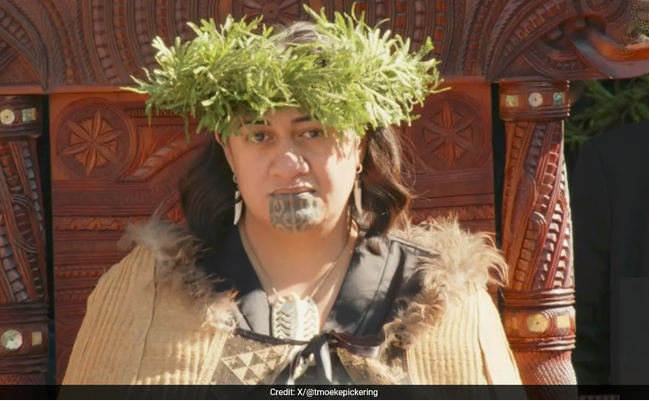 New Zealand: 27year old crowned queen of Māori