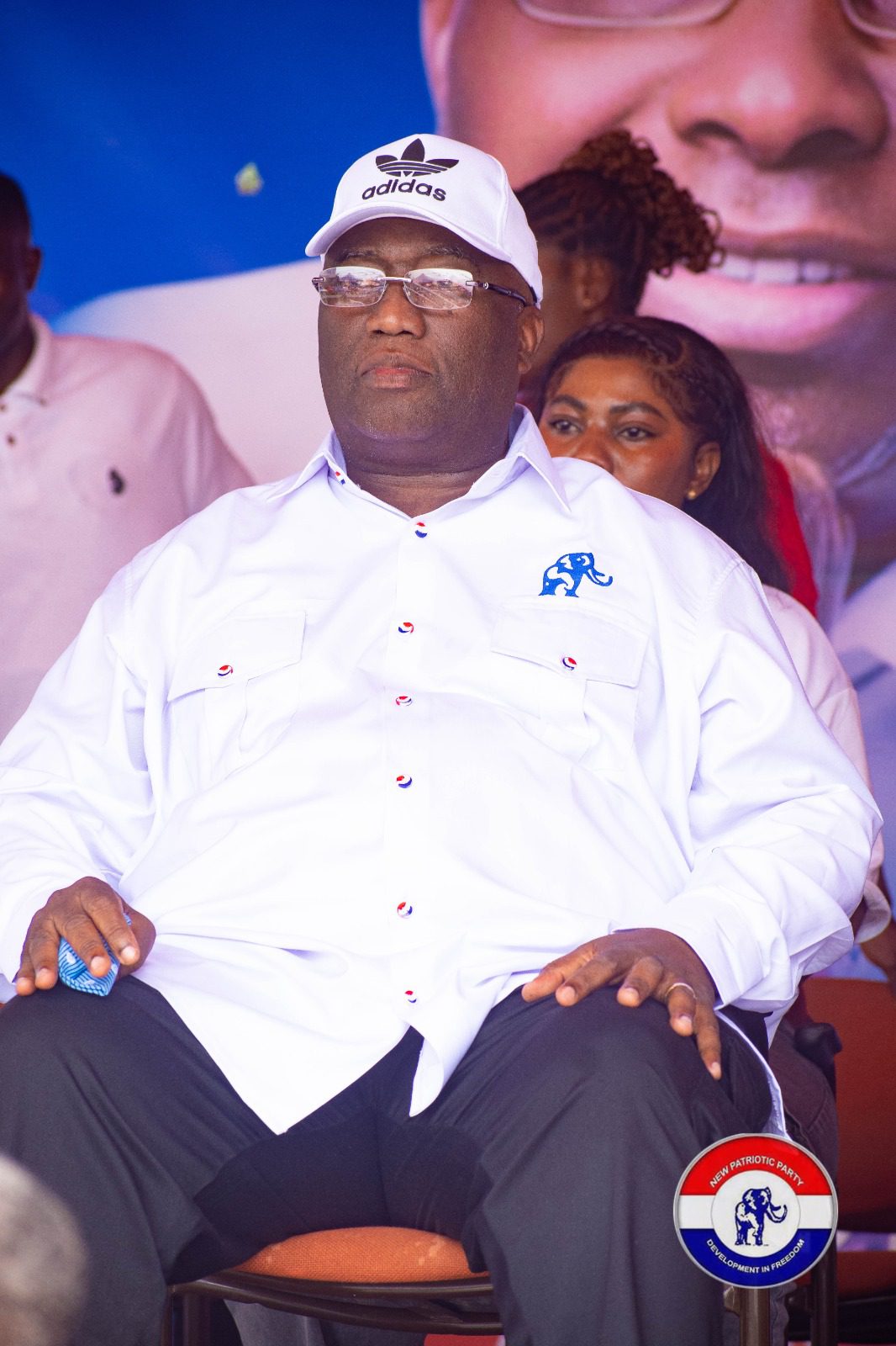 Joe Ghartey Supports Various Constituencies In Western Region