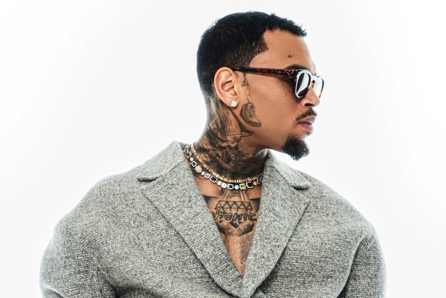 5 American artists who are masters of singing and dancing
