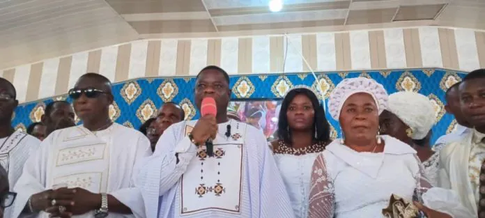 DCE For Suaman Dadieso, Hon Vasco Obour, Addressing The Church Congregation