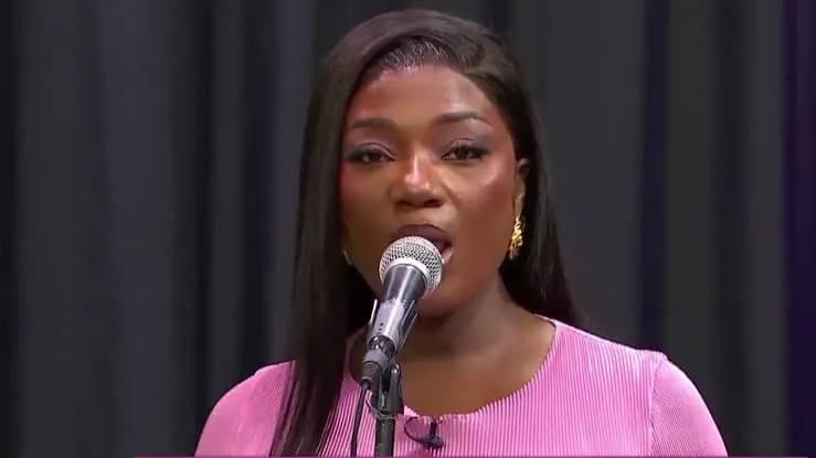 Efya opens up on struggles of women in a male-dominated showbiz industry